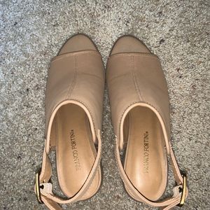 Cute nude chunky heel sandal